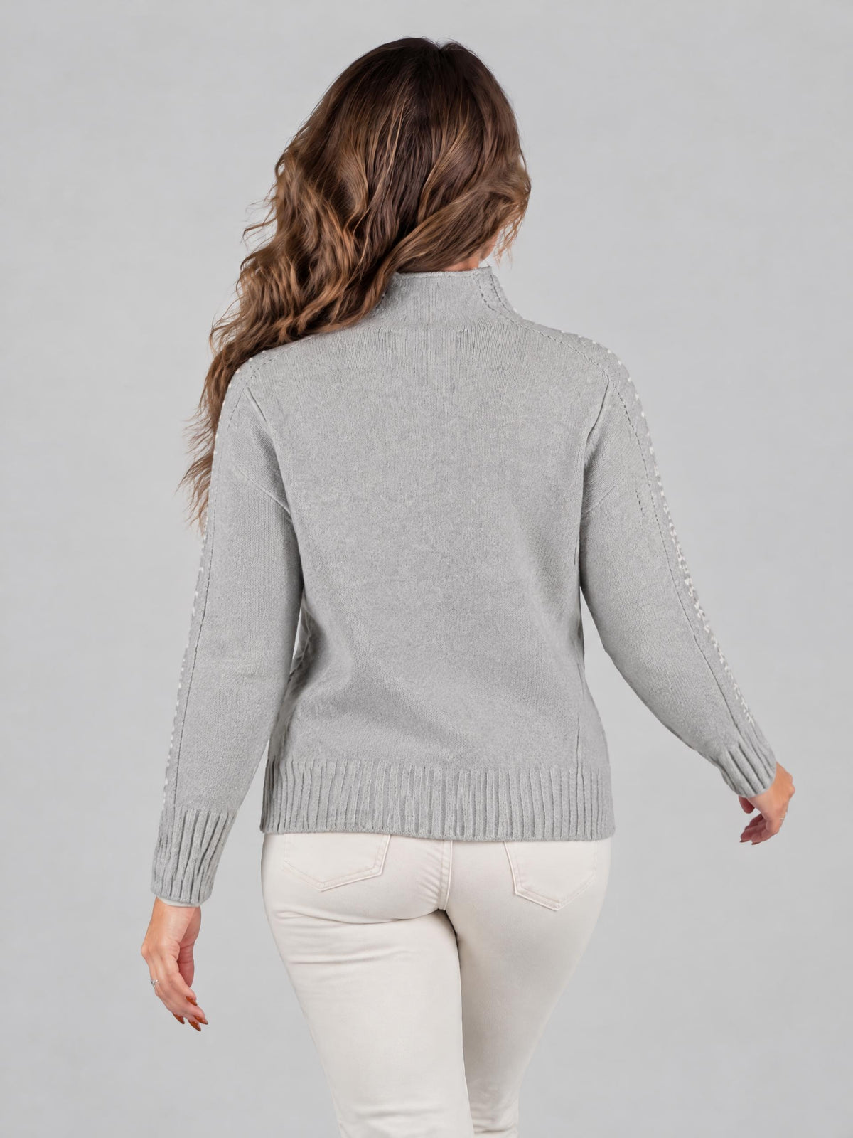 Six-O-Seven tröja, light grey – vit revär - Modevillan