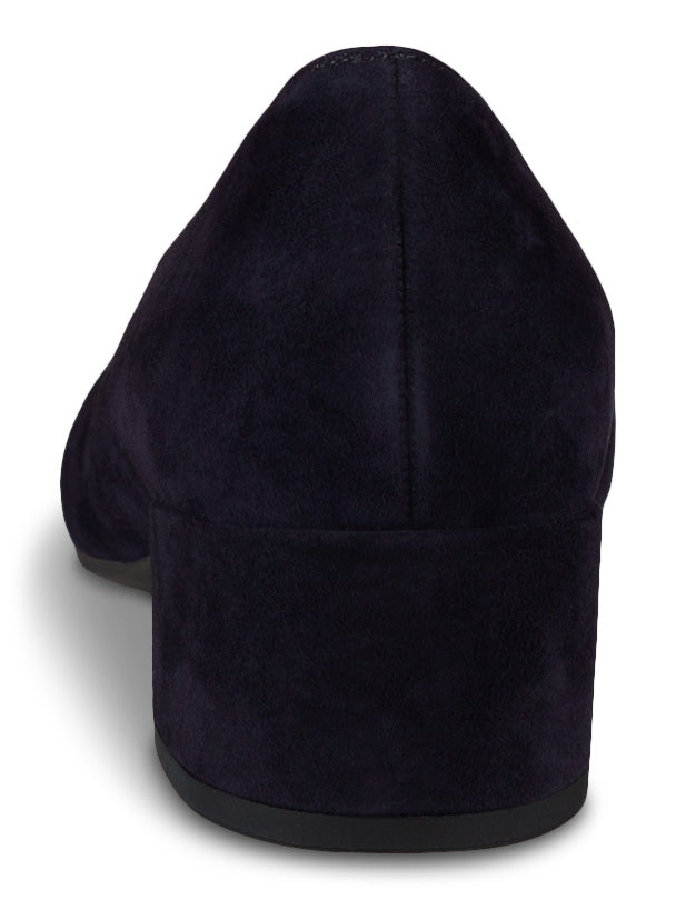 Gabor pumps, dark blue – låg klack, spetsig tå - Modevillan