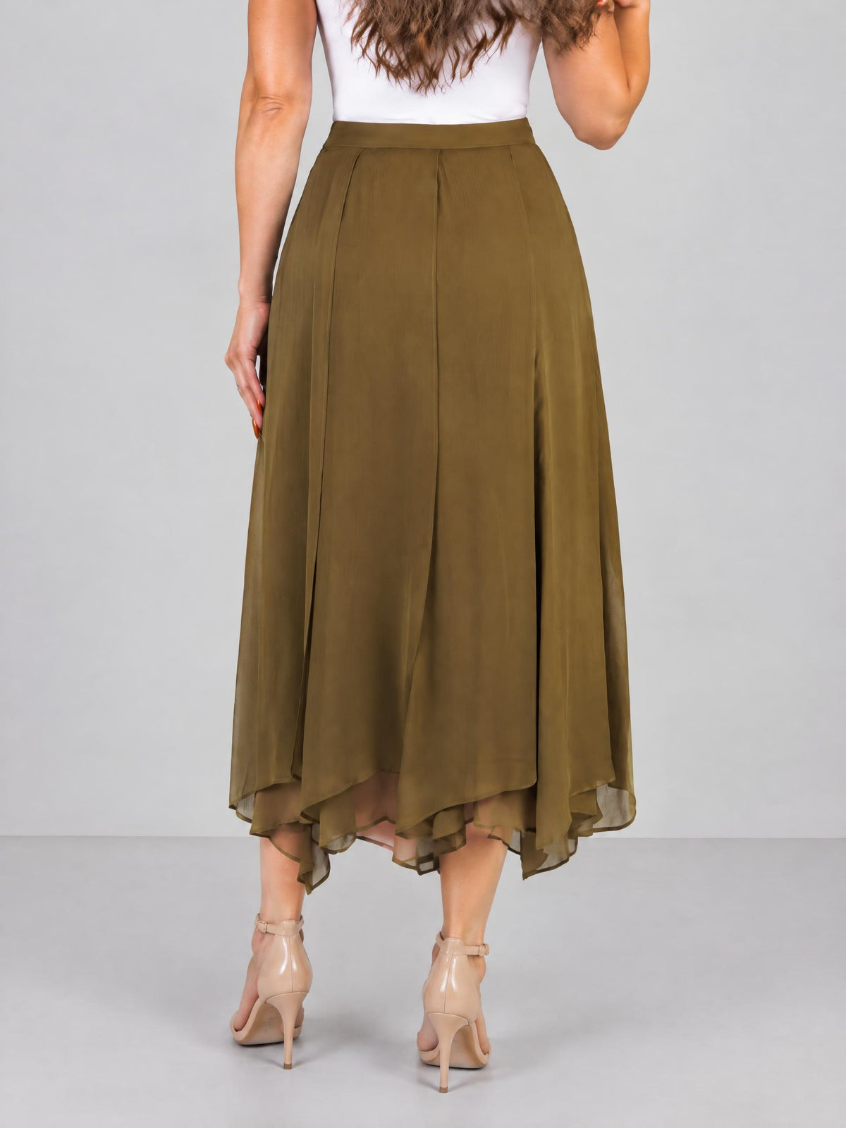 Marella kjol, green – asymmetriskt fall - Modevillan